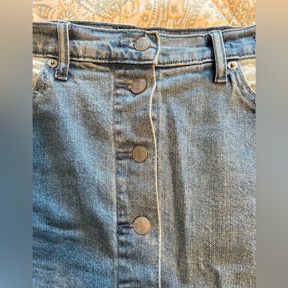 Gap Two Tone Color Block Denim Skirt - Picture 8 of 10